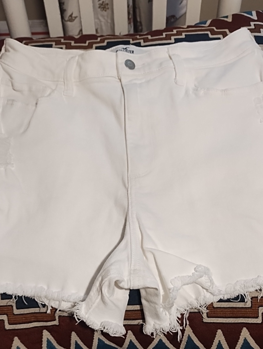 Hollister White Frayed Hem Denim Shorts VGC Size 12.